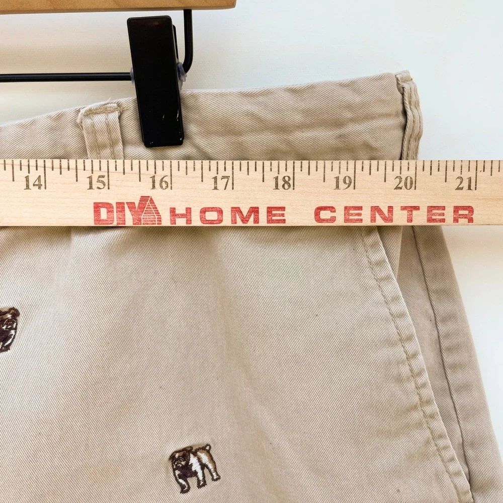 Bulldog Embroidered‎ Chino Shorts Size 42 Mens Tan Khaki Cotton Twill Preppy